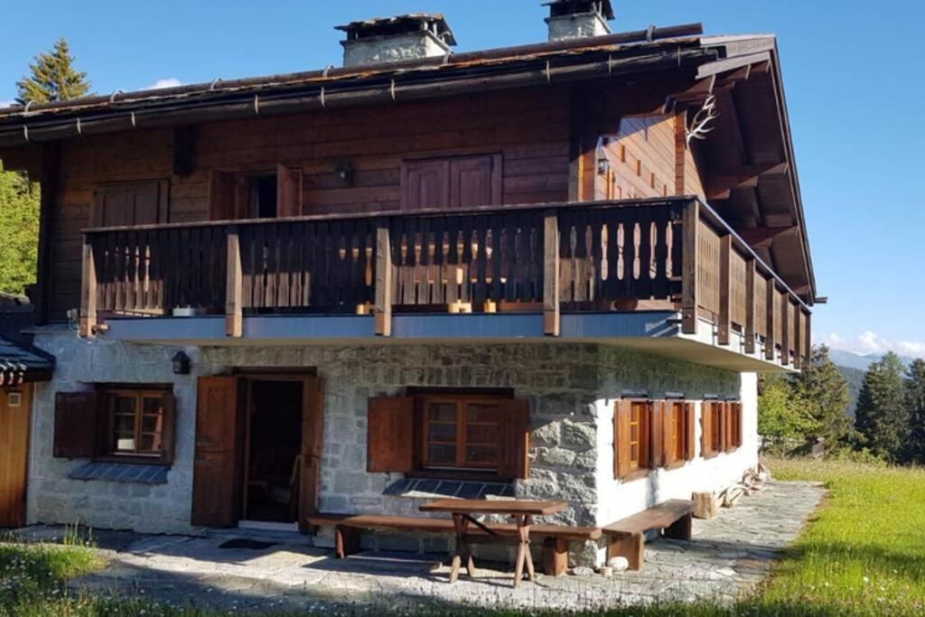 Chalet Wulli In Der Naehe Der Skianlagen סבונין מראה חיצוני תמונה